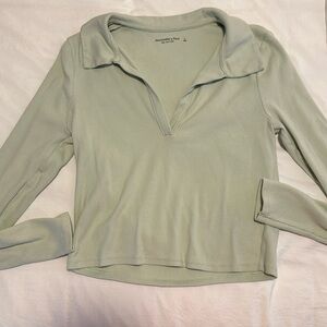 Abercrombie & Fitch Soft A&F Rib long sleeve pale green collard shirt